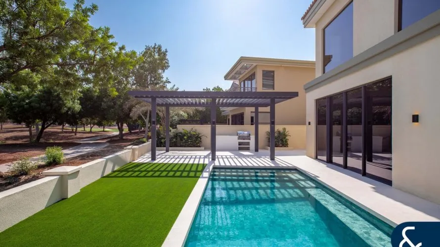 5 bedrooms villa for sale , Jumeirah Golf Estates, Dubai, UAE No. 2285 № 4