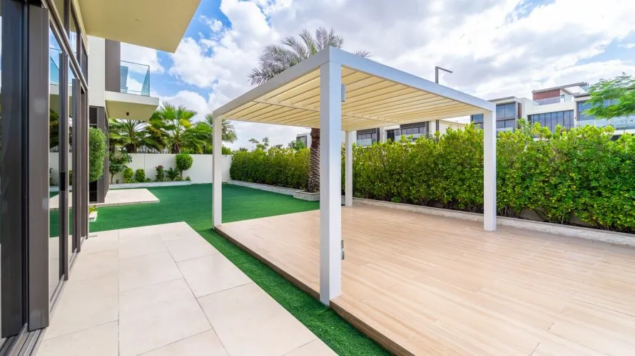 5 bedrooms villa for sale , Dubai, UAE No. 2218 № 19