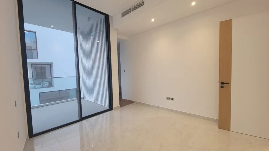 5 bedrooms villa for sale , Al Barari, Dubai, UAE No. 323 № 17