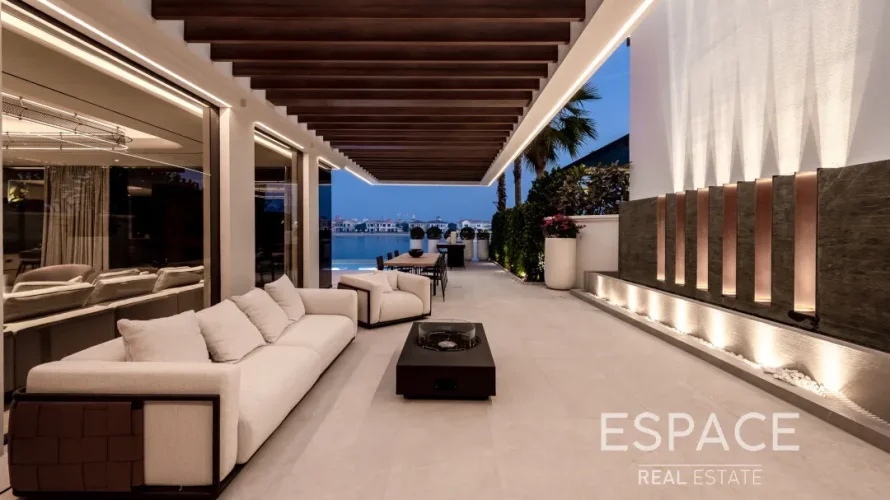6 bedrooms villa for sale , Palm Jumeirah, Dubai, UAE No. 1301 № 18