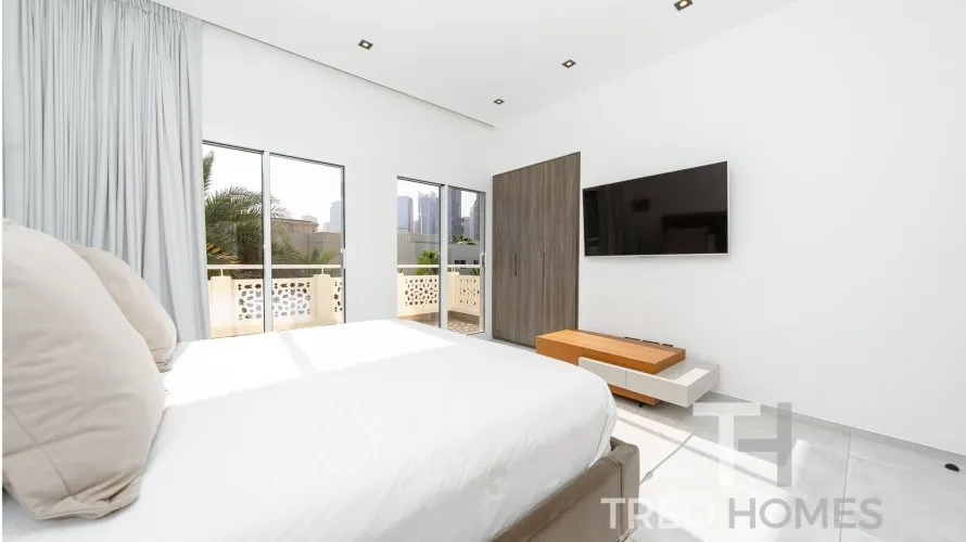 4 bedrooms villa for sale , Meadows, Dubai, UAE No. 549 № 22