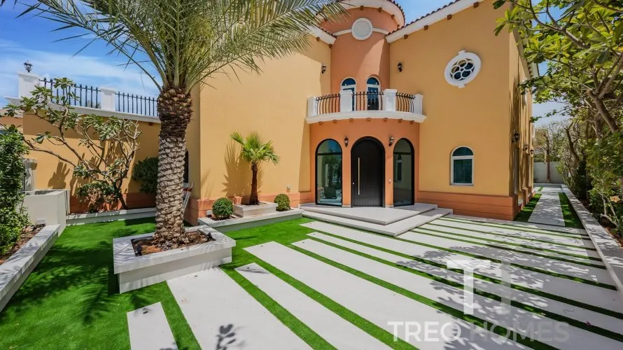 5 bedrooms villa for sale , Legacy, Jumeirah Park, Dubai, UAE No. 487 № 28