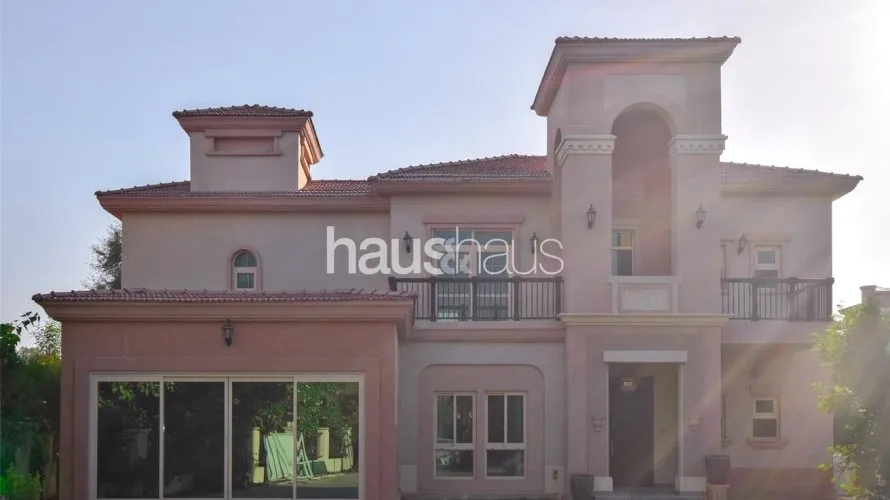 4 bedrooms villa for sale , Jumeirah Islands, Dubai, UAE No. 957