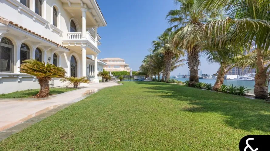 6 bedrooms villa for sale , Signature Villas, Palm Jumeirah, Dubai, UAE No. 1690 № 3