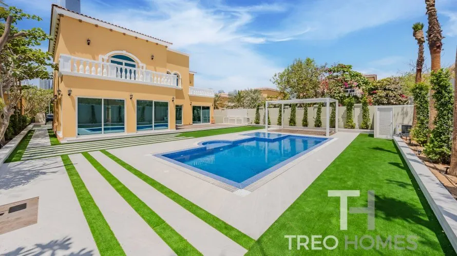5 bedrooms villa for sale , Legacy, Jumeirah Park, Dubai, UAE No. 487 № 27