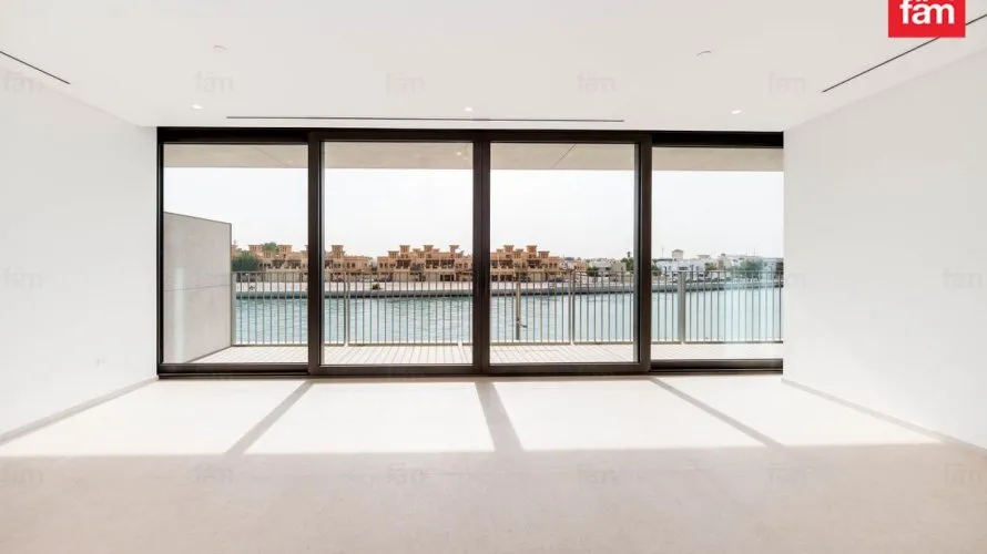 3 bedrooms apartment for sale , Dubai, UAE No. 1942 № 7