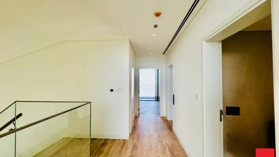 5 bedrooms villa for sale , Dubai, UAE No. 1519 № 4