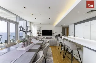 4 bedrooms apartment for sale , Dubai, UAE No. 1427