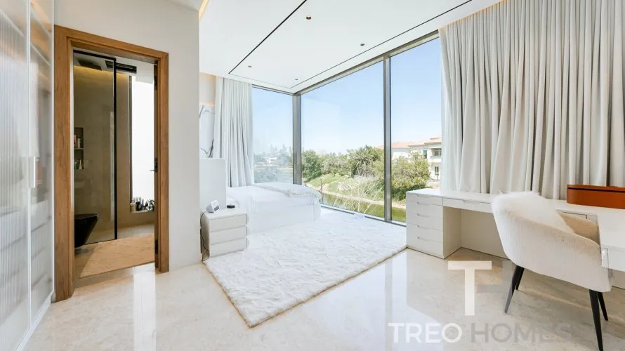 6 bedrooms villa for sale , Jumeirah Park, Dubai, UAE No. 546 № 22