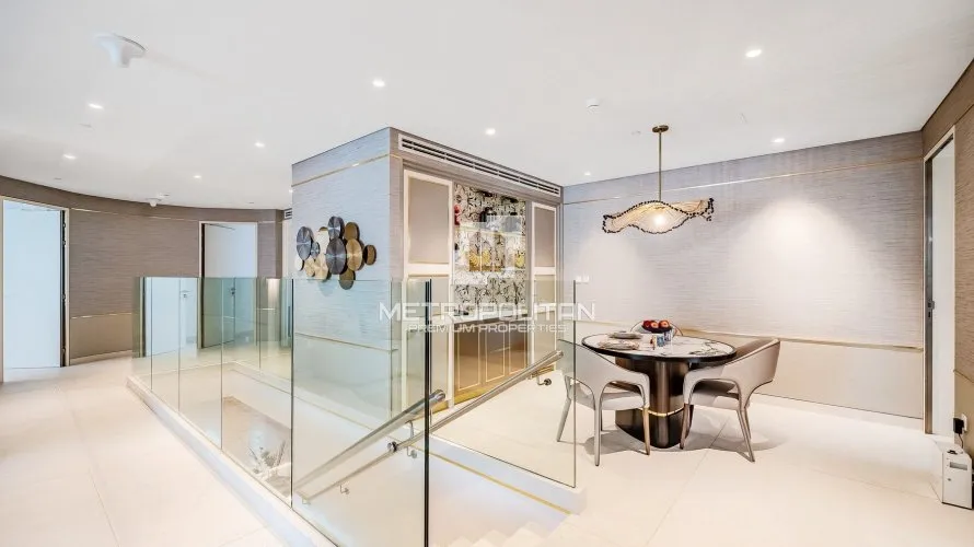 5 bedrooms villa for sale , Dubai Marina, Dubai, UAE No. 1644 № 27