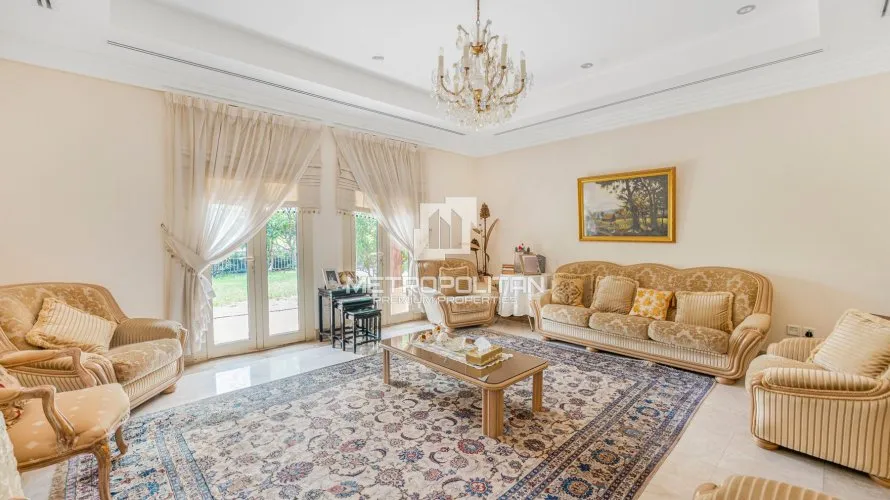 4 bedrooms villa for sale , Meadows, Dubai, UAE No. 1575 № 11