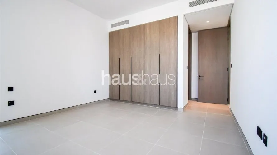 5 bedrooms villa for sale , Harmony, Tilal Al Ghaf, Dubai, UAE No. 894 № 18