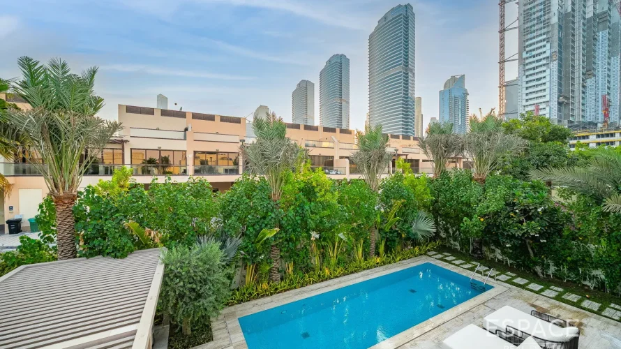 4 bedrooms villa for sale , Meadows, Dubai, UAE No. 1256 № 17