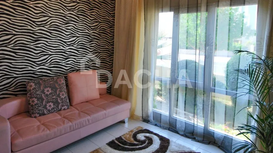 5 bedrooms villa for sale , Meadows, Dubai, UAE No. 2707 № 5