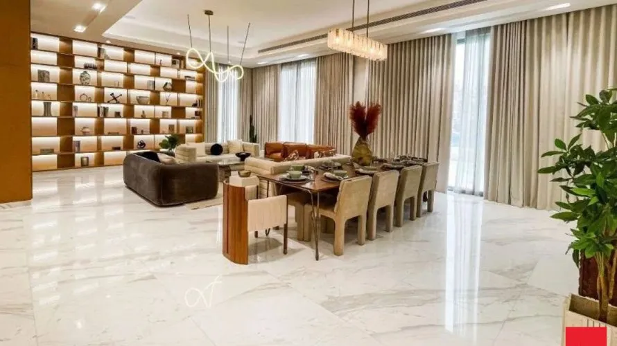 7 bedrooms villa for sale , Dubai, UAE No. 2133