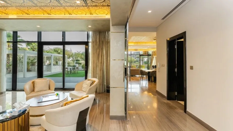 6 bedrooms villa for sale , Dubai, UAE No. 313 № 17