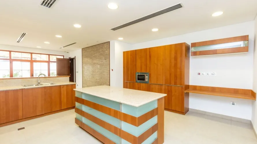 5 bedrooms villa for sale , Jumeirah Islands, Dubai, UAE No. 2711 № 12