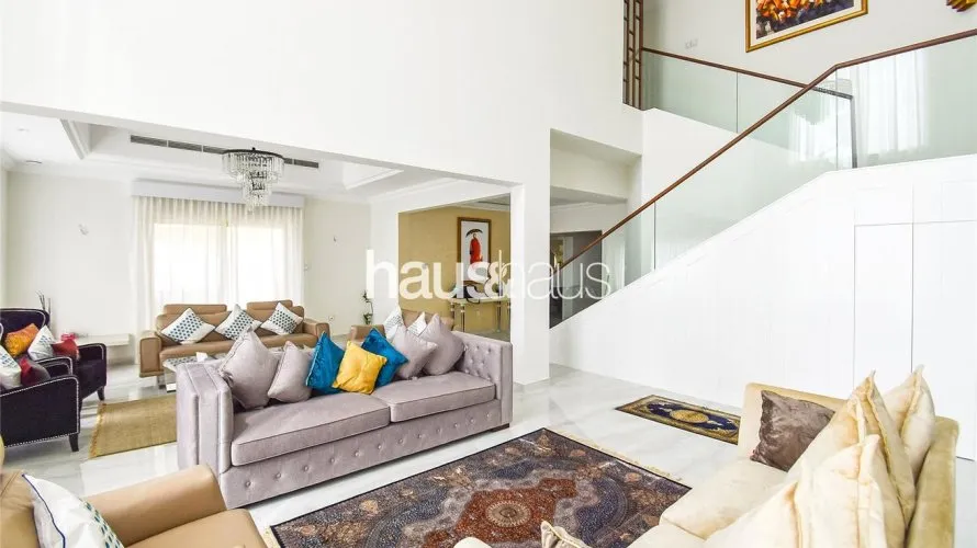 4 bedrooms villa for sale , Jumeirah Islands, Dubai, UAE No. 880 № 9