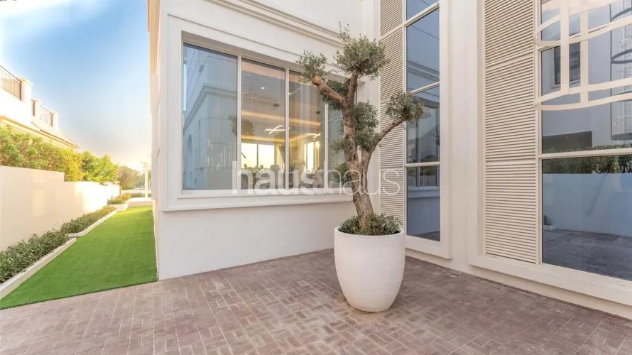 6 bedrooms villa for sale , Jumeirah Golf Estates, Dubai, UAE No. 861 № 22