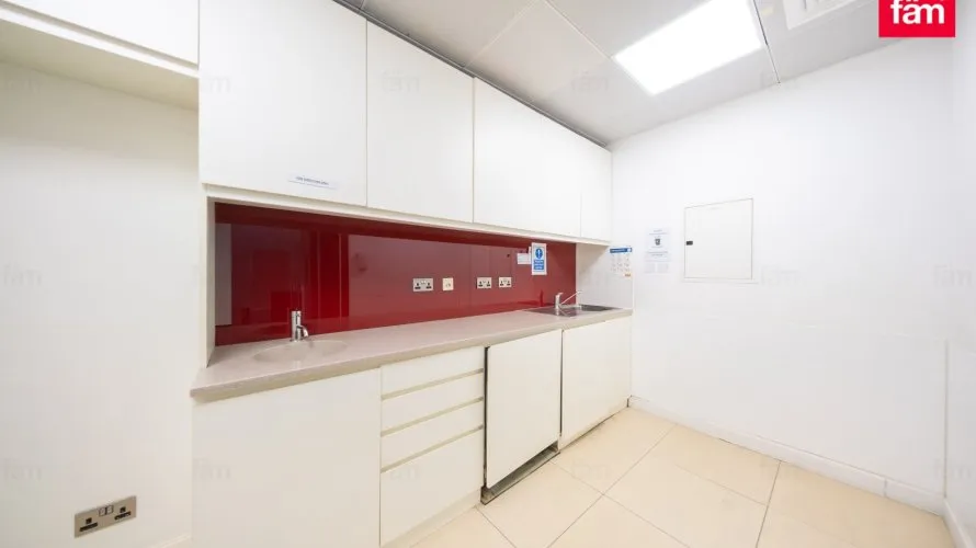 820.4m² office for sale, Dubai, UAE No. 2313 № 11