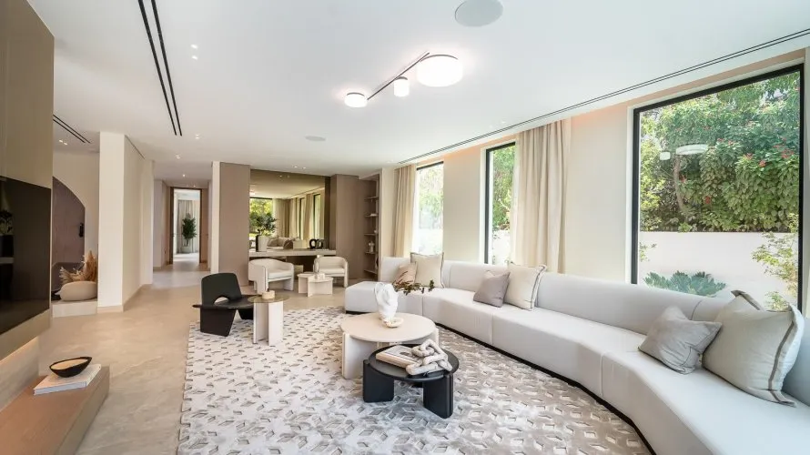 5 bedrooms villa for sale , Dubai, UAE No. 2225 № 7
