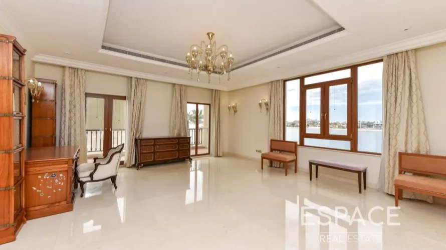 6 bedrooms villa for sale , Palm Jumeirah, Dubai, UAE No. 1311 № 17