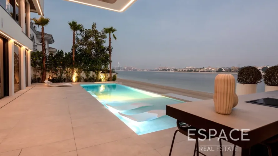 6 bedrooms villa for sale , Palm Jumeirah, Dubai, UAE No. 1301 № 10