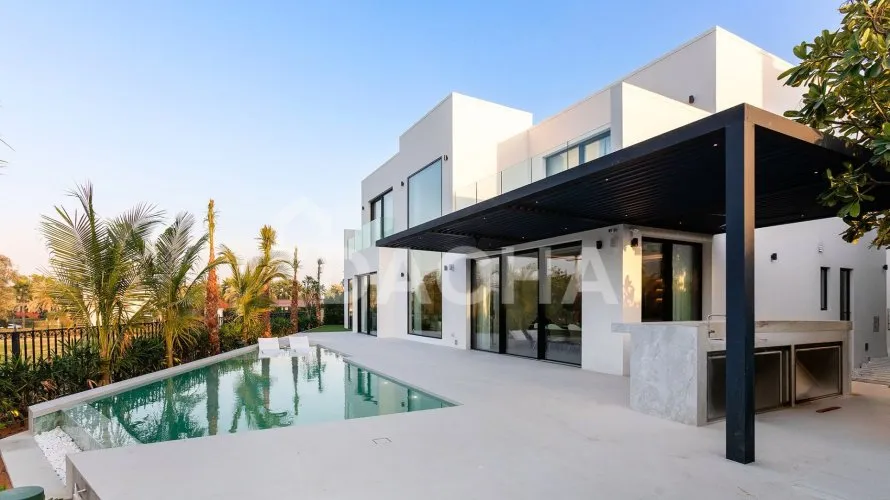 5 bedrooms villa for sale , Jumeirah Islands, Dubai, UAE No. 2719 № 15