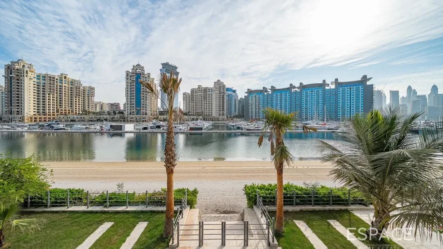 6 bedrooms villa for sale , Palm Jumeirah, Dubai, UAE No. 1800 № 10
