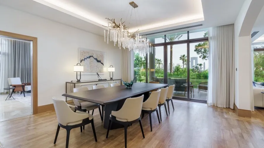 5 bedrooms villa for sale , Dubai, UAE No. 634 № 9