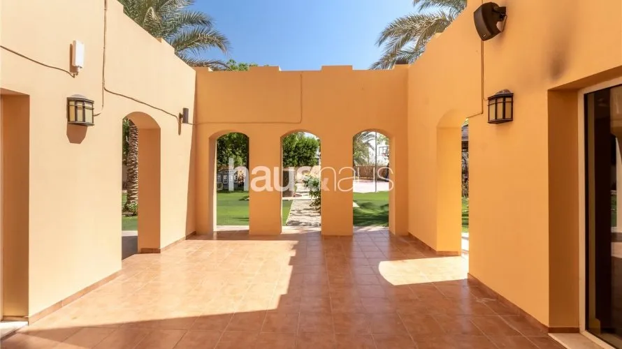 7 bedrooms villa for sale , Arabian Ranches, Dubai, UAE No. 874 № 20
