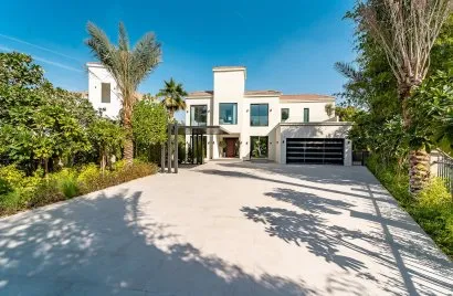 5 bedrooms villa for sale , Jumeirah Islands, Dubai, UAE No. 2325