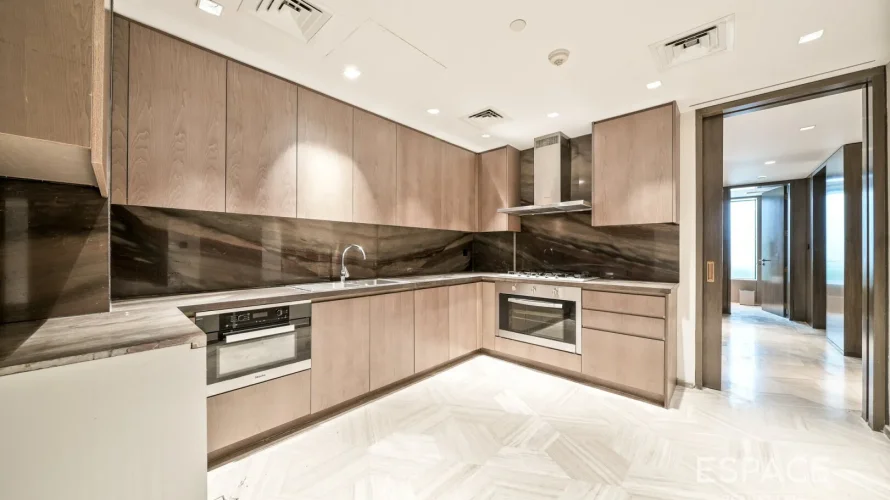 5 bedrooms villa for sale , Palm Jumeirah, Dubai, UAE No. 1270 № 4