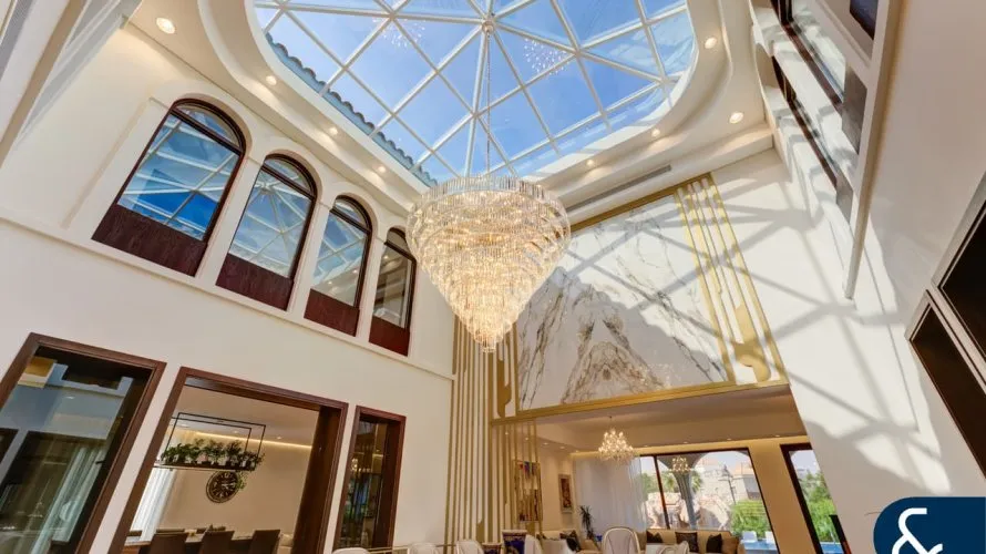 5 bedrooms villa for sale , The Villa, Dubai, UAE No. 1696 № 2