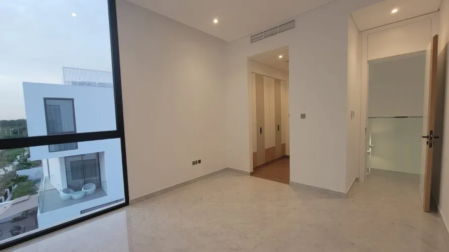 5 bedrooms villa for sale , Al Barari, Dubai, UAE No. 323 № 9