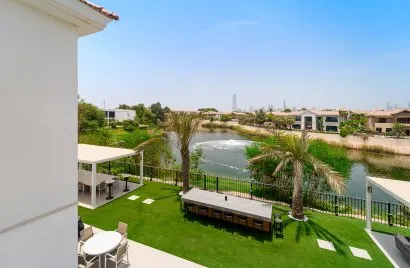 4 bedrooms villa for sale , Jumeirah Islands, Dubai, UAE No. 2311