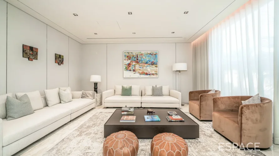 6 bedrooms villa for sale , Palm Jumeirah, Dubai, UAE No. 1496 № 3