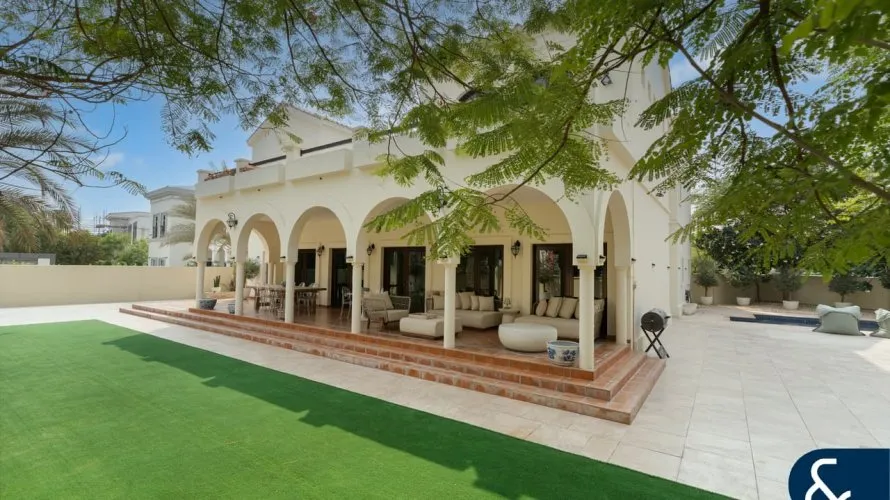 5 bedrooms villa for sale, The Villa, Dubai, UAE No. 1704 № 16