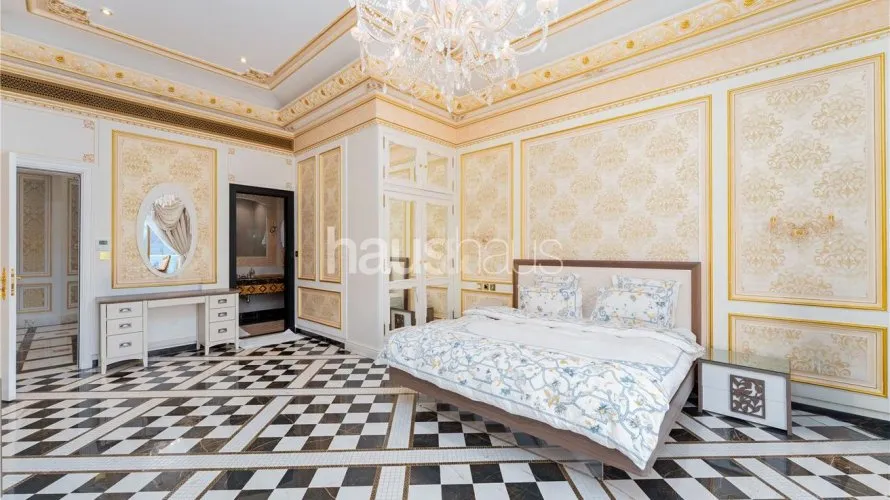 7 bedrooms villa for sale , Palm Jumeirah, Dubai, UAE No. 902 № 25