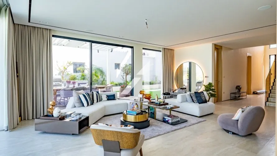 6 bedrooms villa for sale , Garden Homes, Palm Jumeirah, Dubai, UAE No. 2120