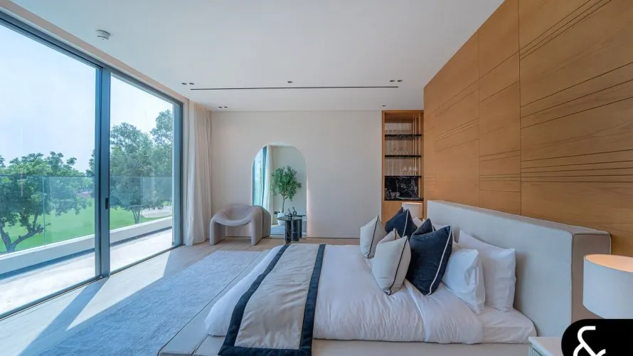 5 bedrooms villa for sale , Jumeirah Golf Estates, Dubai, UAE No. 2624 № 13