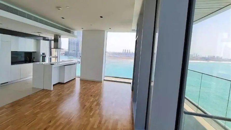 4 bedrooms apartment for sale , Dubai, UAE No. 401 № 1