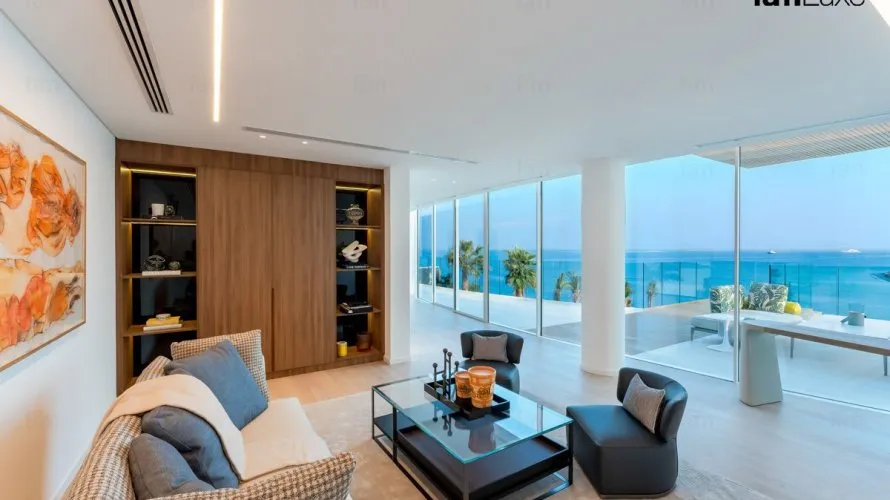5 bedrooms villa for sale , The World Islands, Dubai, UAE No. 1184 № 18