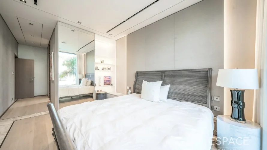 6 bedrooms villa for sale , Palm Jumeirah, Dubai, UAE No. 1496 № 6