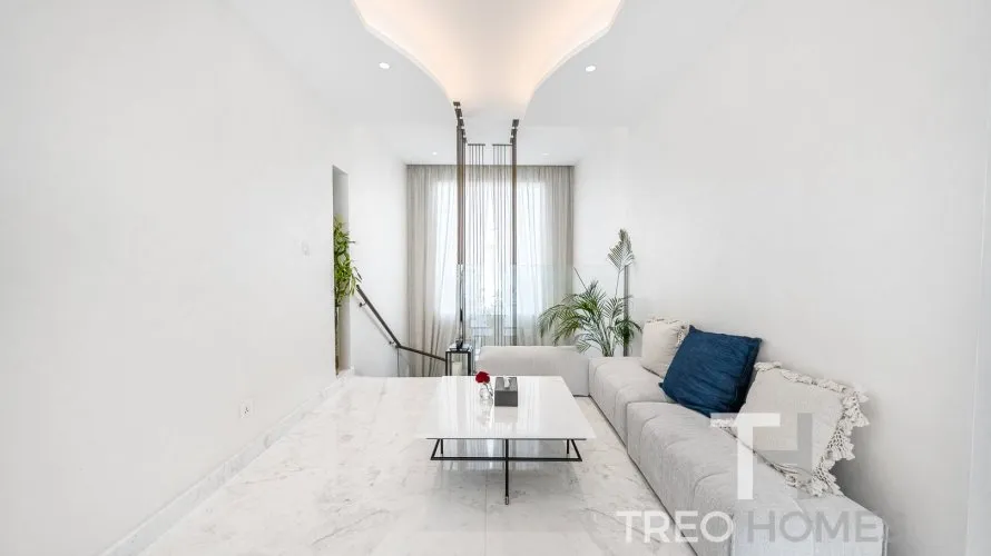 5 bedrooms villa for sale , Meadows, Dubai, UAE No. 485 № 9