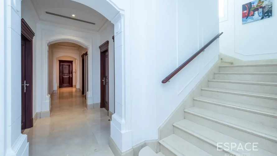 7 bedrooms villa for sale , Arabian Ranches, Dubai, UAE No. 1296 № 14