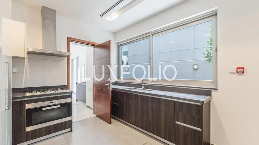 5 bedrooms villa for sale , District One, Mohammed Bin Rashid City, Dubai, UAE No. 1001 № 2