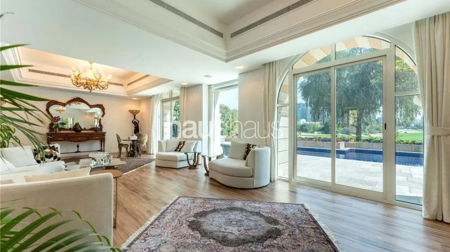 5 bedrooms villa for sale , Dubai Sports City, Dubai, UAE No. 888 № 12