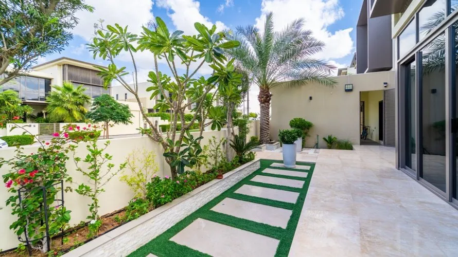 5 bedrooms villa for sale , Dubai, UAE No. 2218 № 22
