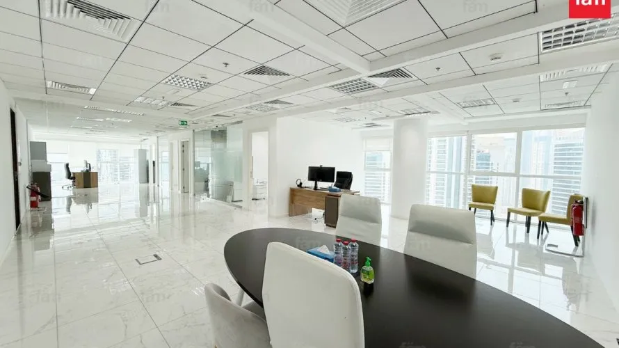 819.3m² office for sale, Dubai, UAE No. 1199 № 2